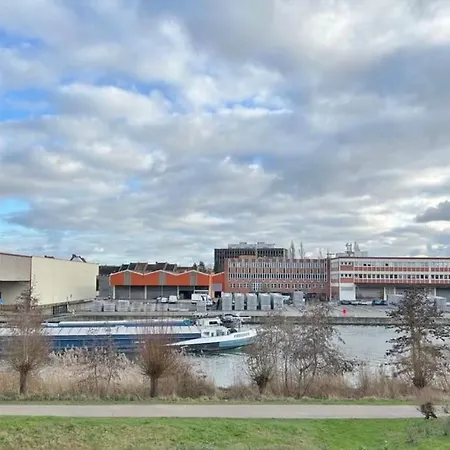Dom wakacyjny Au Bord De L'eau Lille